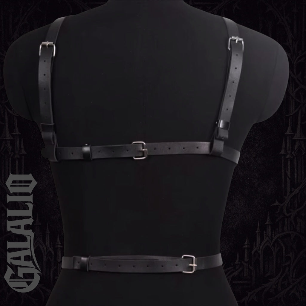 Women Goth Harness Pu Leather Studded Decor Harness Adjustable Harness