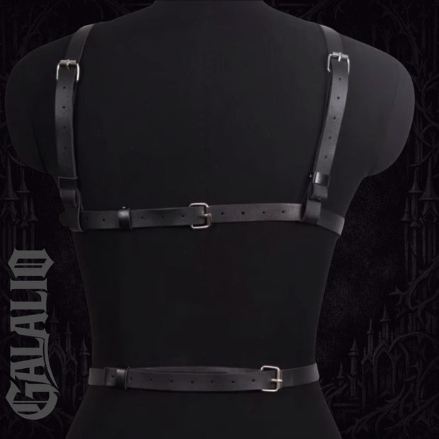 Women Goth Harness Pu Leather Studded Decor Harness Adjustable Harness