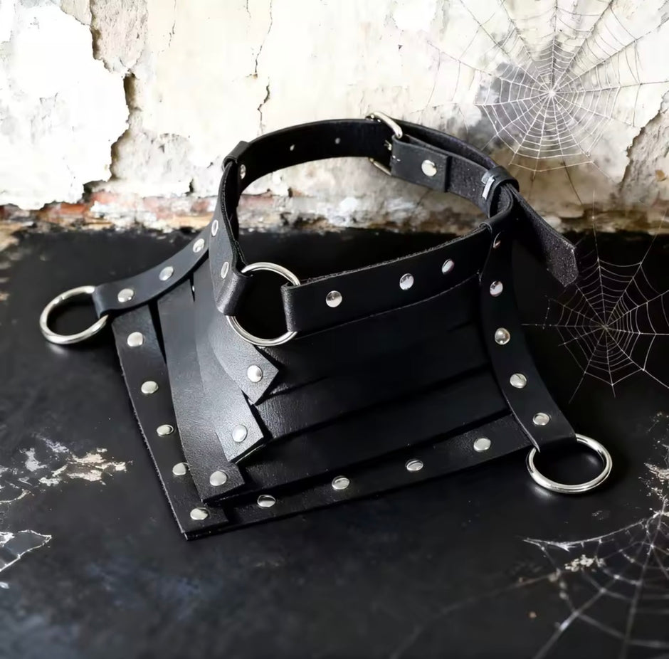 Women Vintage Gothic Punk Faux Leather Collar with Adjustable Straps