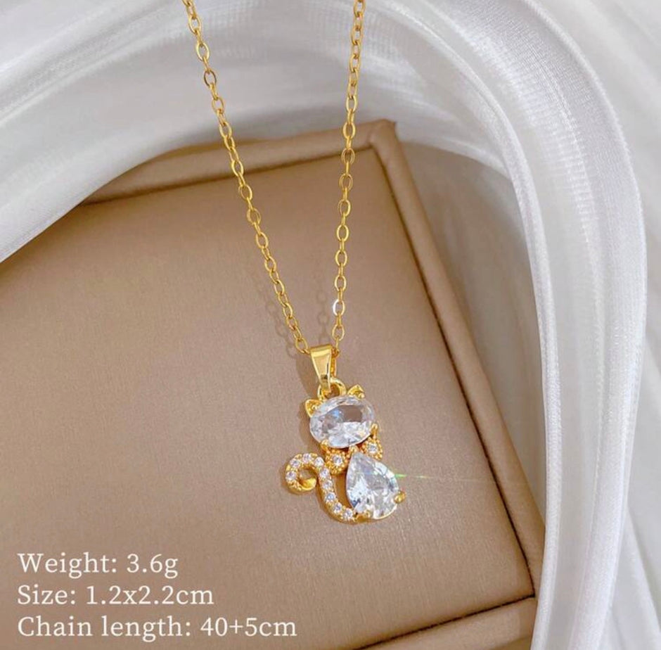 Women Inlaid Rhinestone Cat Fashion Light Luxury Style Elegant Necklace