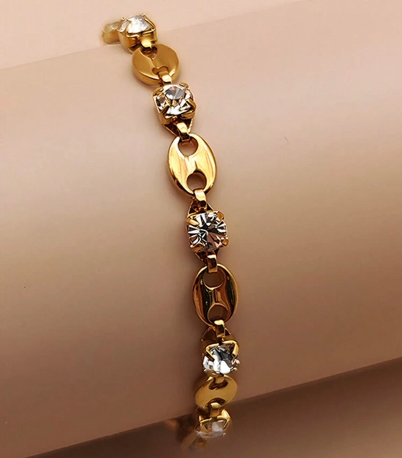 Women Stainless Steel Coffee Bean Shaped Inlaid Bracelet