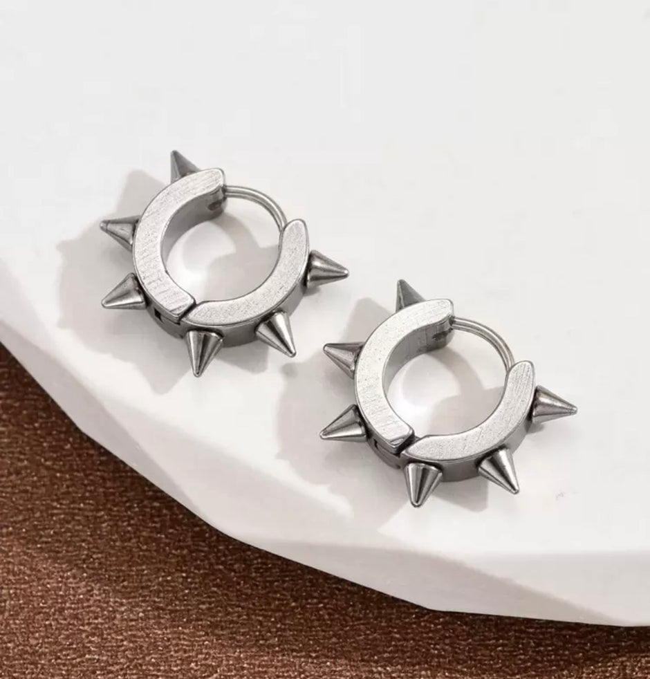 1Pair Men Stainless Steel Spiked Decor Hoop Earrings