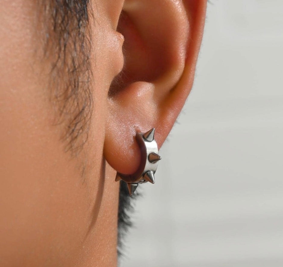 1Pair Men Stainless Steel Spiked Decor Hoop Earrings