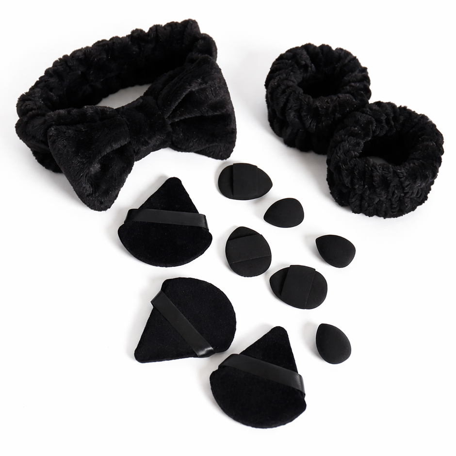 12 Pieces Of Makeup Tools